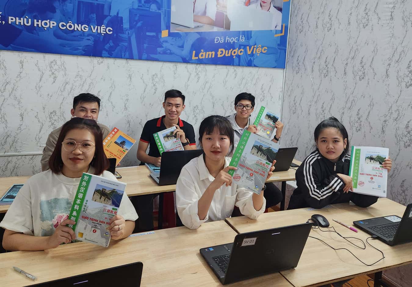 Hình ảnh Học Viên Học Tiếng Trung Tại Trung Tâm Tiếng Hoa Bình Dương 4