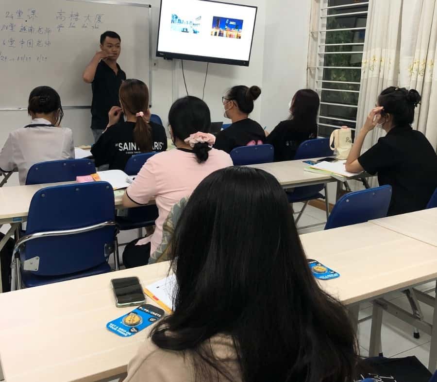 Học Tiếng Hoa Tại Bình Dương
