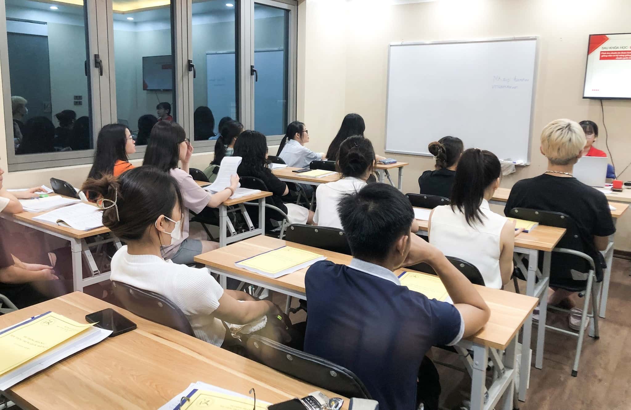 Khóa Học Tiếng Hoa Thương Mại ở Tân Uyên