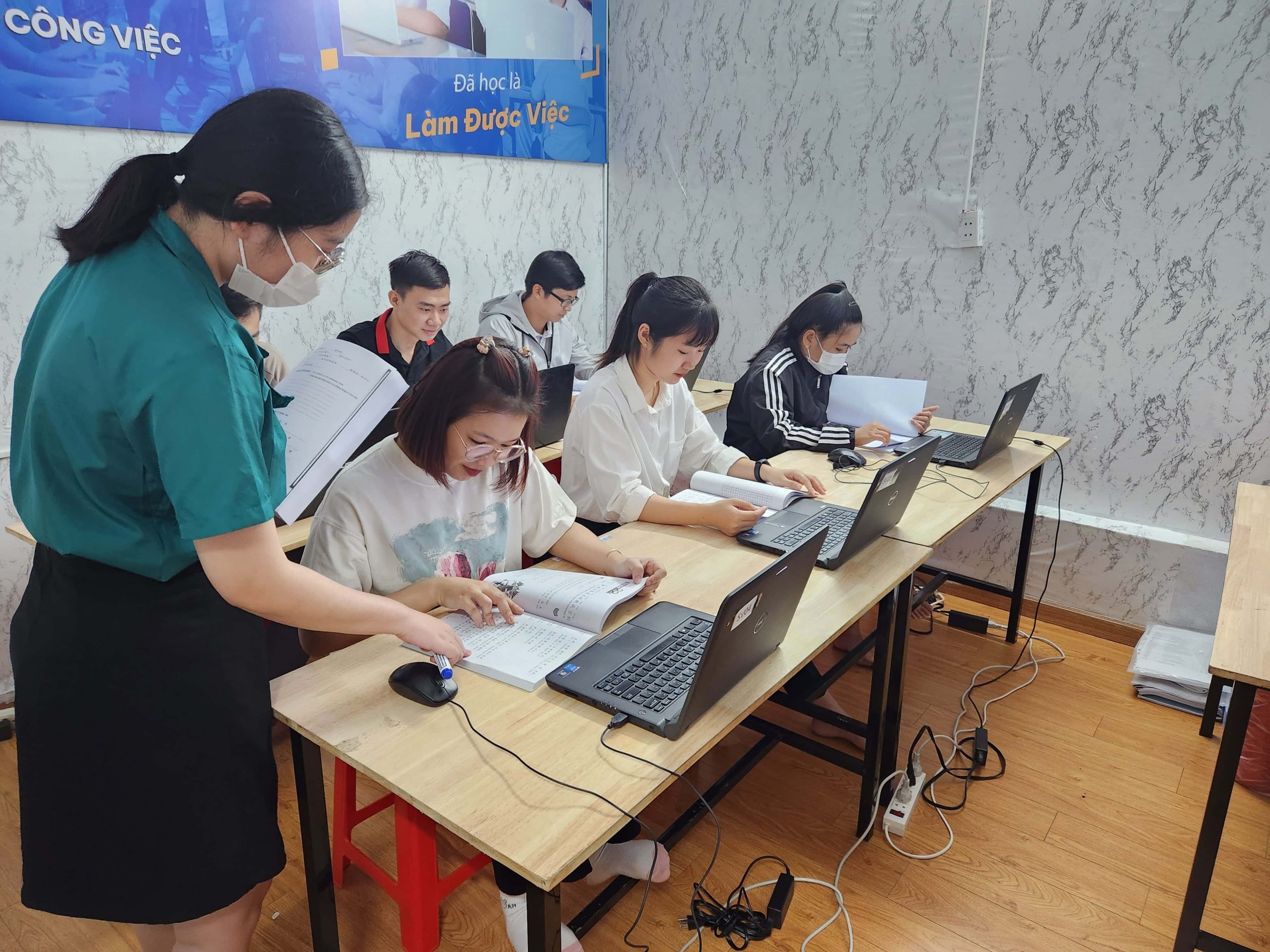 Trung Tâm Tiếng Hoa Bình Dương