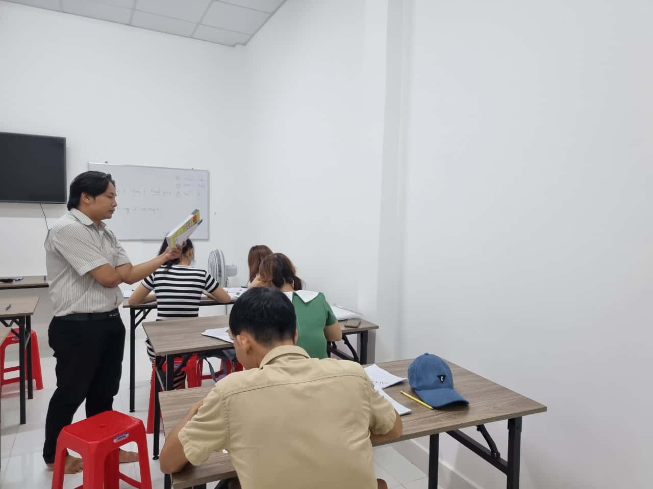 Gia Sư Dạy Kèm Tiếng Hoa ở Bình Dương