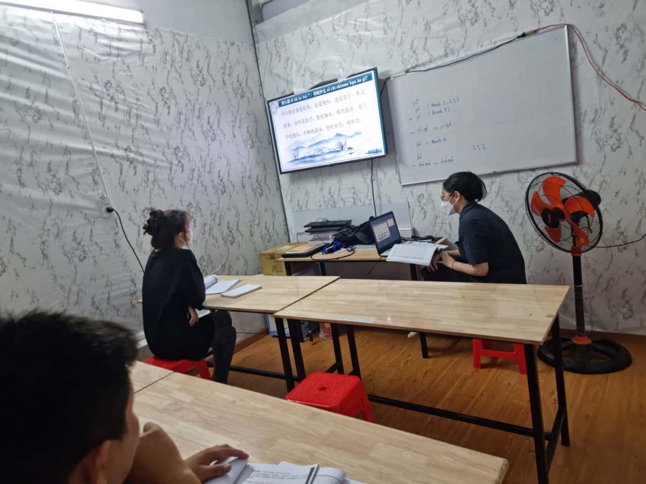 Gia Sư Dạy Tiếng Hoa Theo Yêu Cầu ở Bình Dương