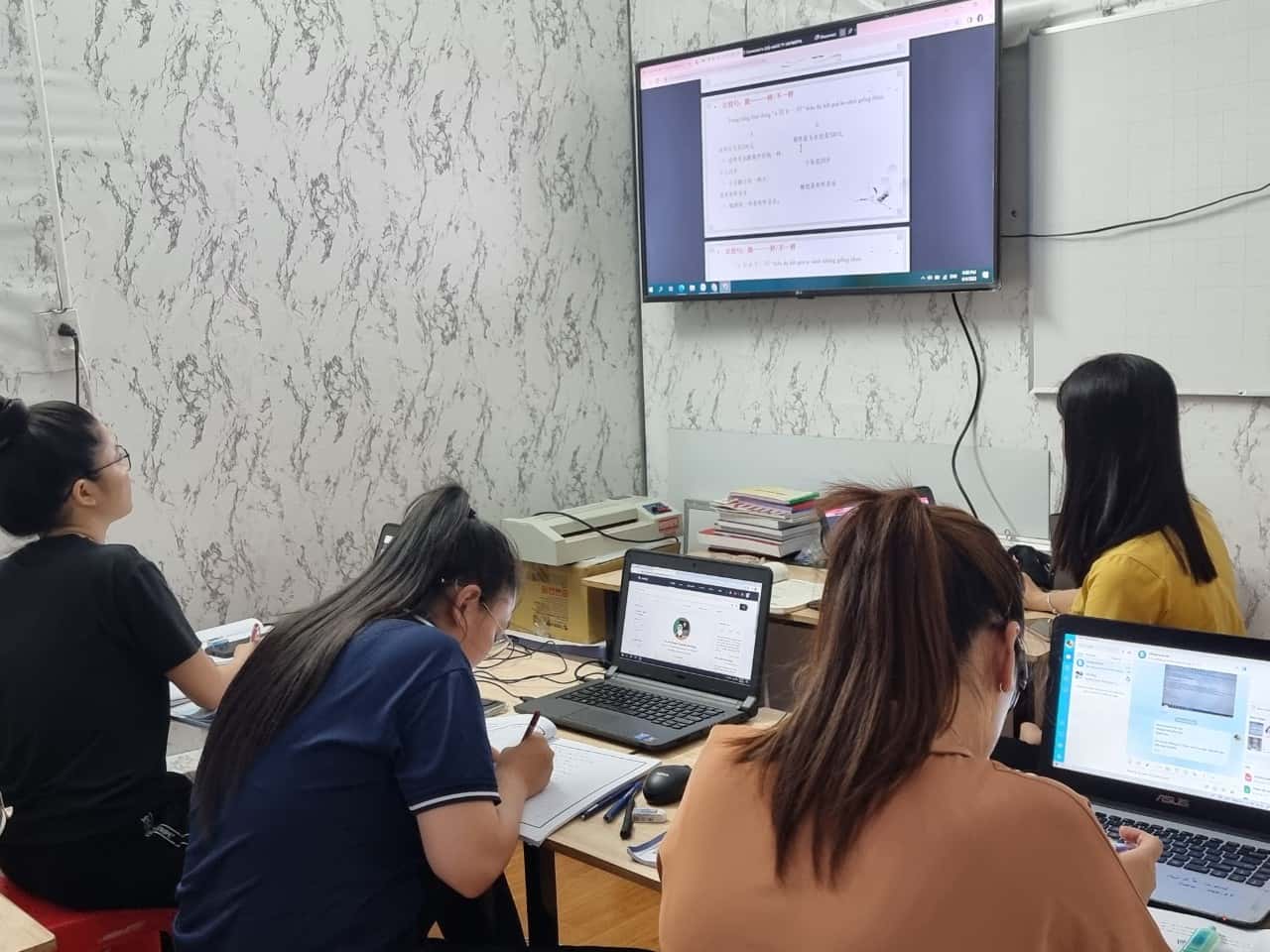 Học Tiếng Trung Cho Người Mới Bắt đầu