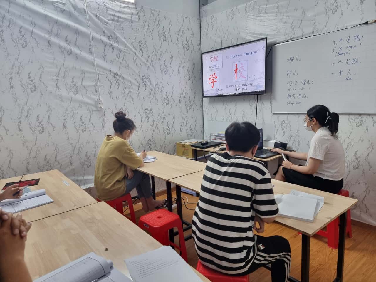 Trung Tâm Dạy Tiếng Trung Chuyên Nghiệp ở Bình Dương